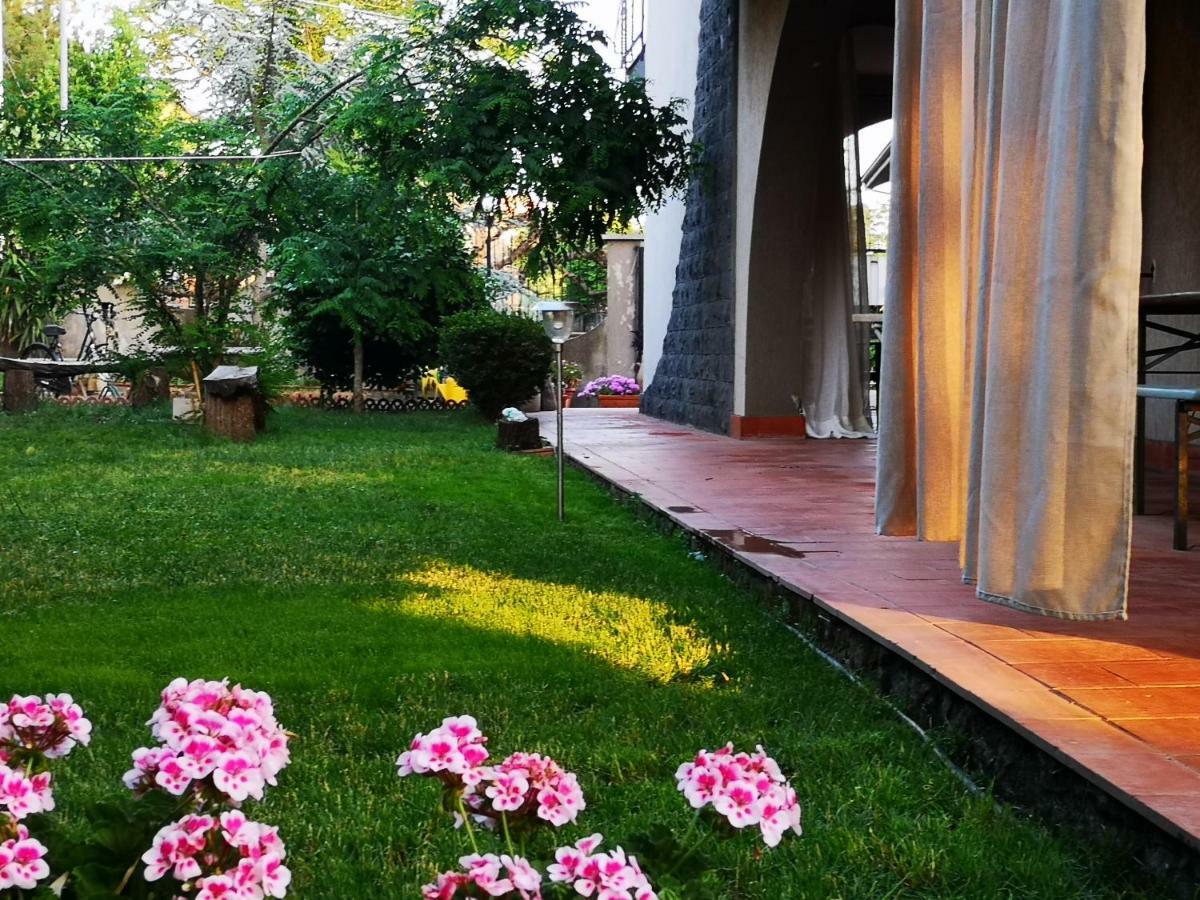 Casa Degli Ulivi Etna Bed & Breakfast Ragalna Exterior photo